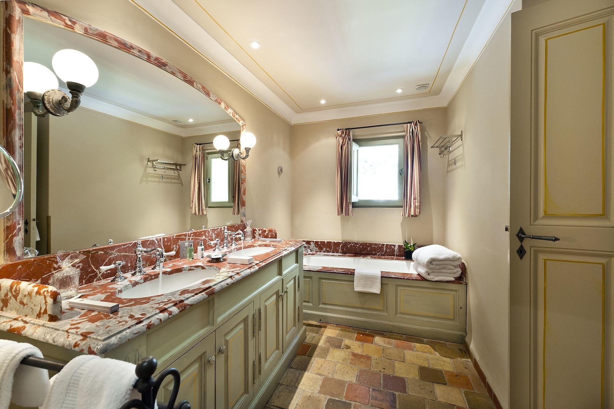 Bastide Saint Antoine - Relais & Chateaux Грасс Екстер'єр фото